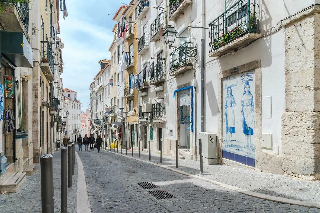 Apartment Lxroller Alfama Suites Deluxe Lisbon Portugal
